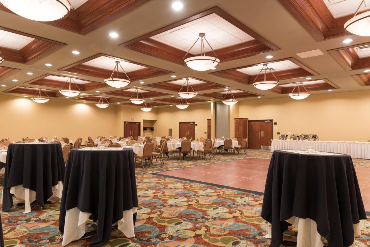 Holiday Inn Midland By Ihg Exterior photo